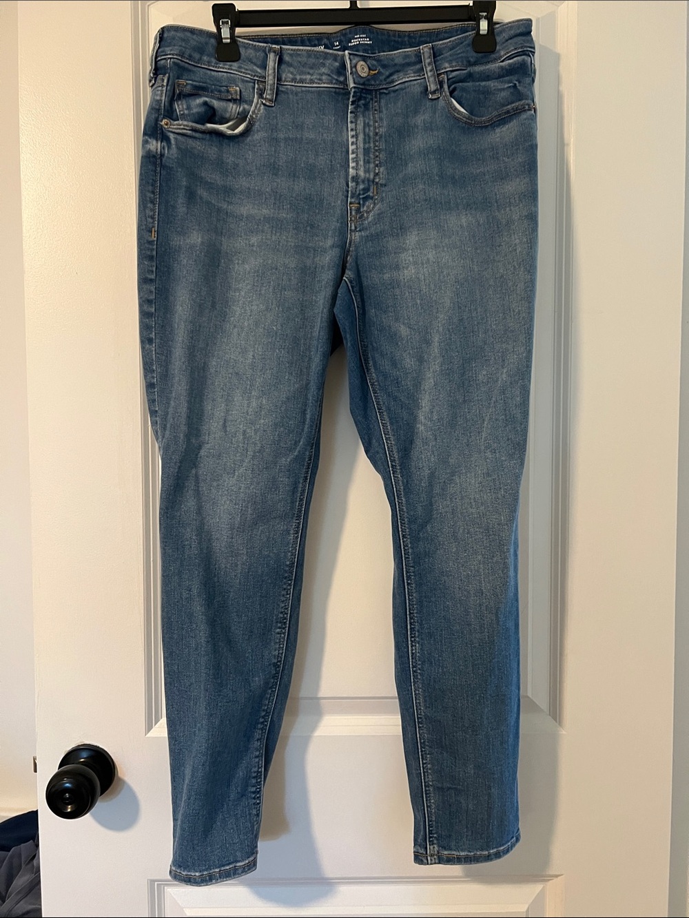 Old Navy Women's Mid-Rise Rockstar Super Skinny Jeans